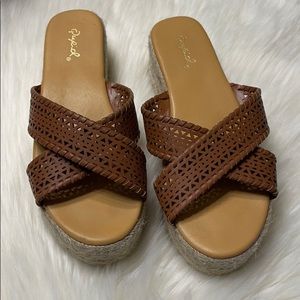 Qupid Brand Flatform Espadrille Sandals